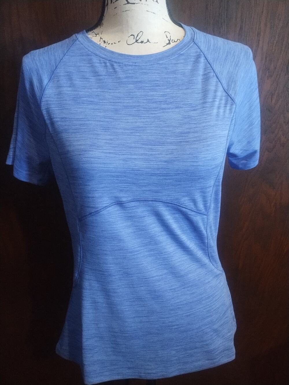 Spyder Active Women’s Medium T-shirt top Blue/Purple zip pocket Short sleeve